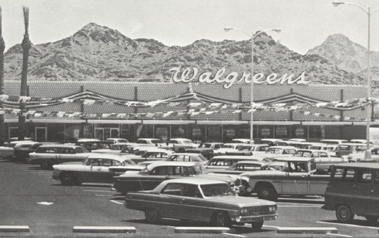 New Walgreens store in 1965